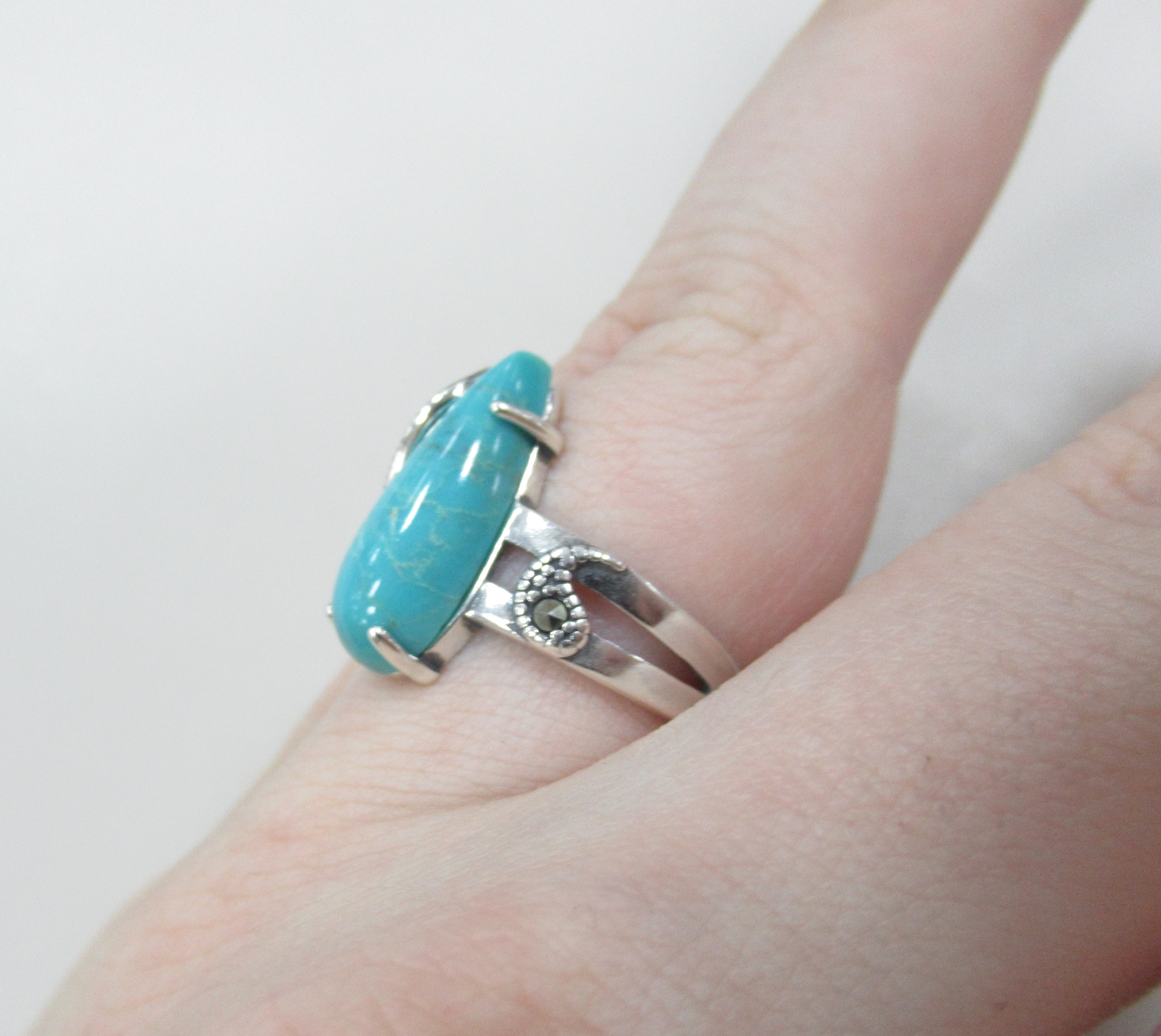 Серебряное кольцо с бирюзой